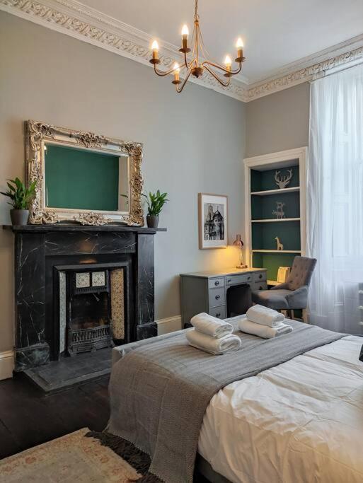 Beautiful Georgian New Town 2 Bed Apartment Единбург Екстер'єр фото